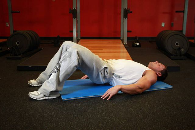 Glute Bridges – start position