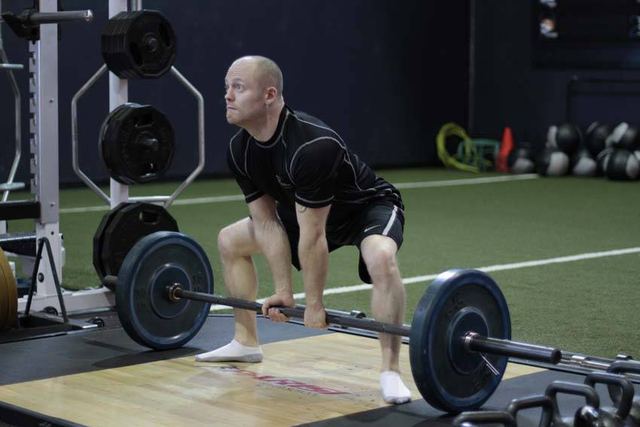 Sumo Deadlifts – start position